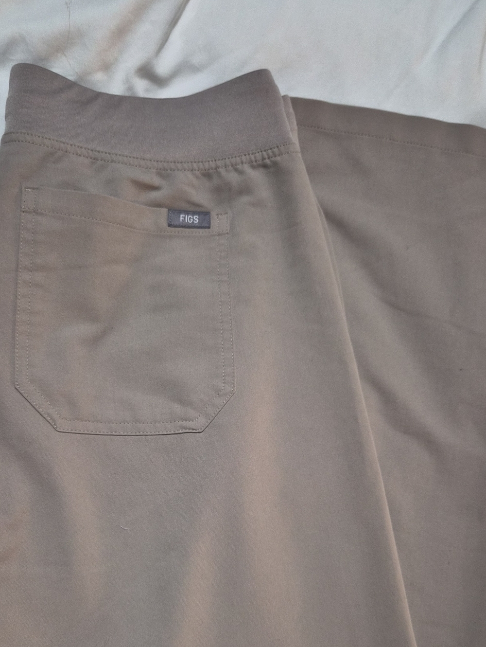 Figs LIVINGSTON- BOULDER SMALL REG